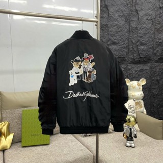  Áo Khoác Gió Nam Nữ Dolce Logo Họa Tiết In Cực Nét Gió 2 Lớp Dày Dặn Form Dáng Boy Phố Hottrend 2025 