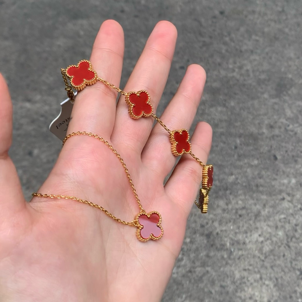 SET DÂY VÀ LẮC CỎ 4 LÁ ĐỎ