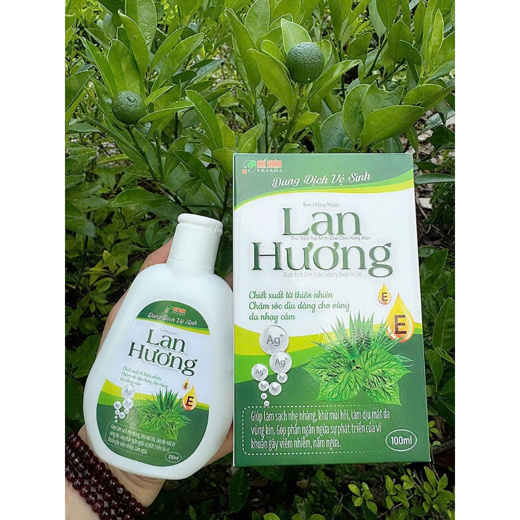 Dung dịch vệ sinh phụ nữ-Dung dịch vệ sinh trầu không, lô hội ( Cam kết chất lượng, có đầy đủ giấy tờ ). Chai 100ml