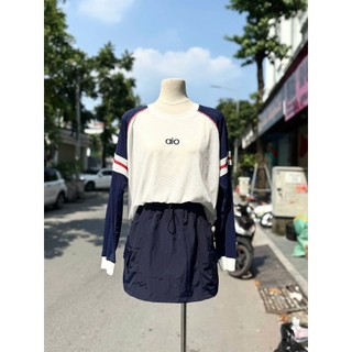 Set áo phông phối tay kẻ mix chân váy năng động, trẻ trung