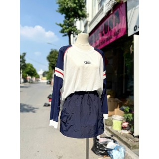 Set áo phông phối tay kẻ mix chân váy năng động, trẻ trung