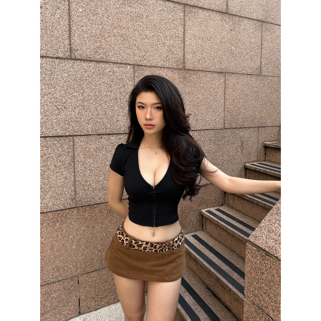 Chân váy kaki beo ByveeStyle - chân váy ngắn mini skirt dễ phối đồ tôn chân | BigBuy360 - bigbuy360.vn