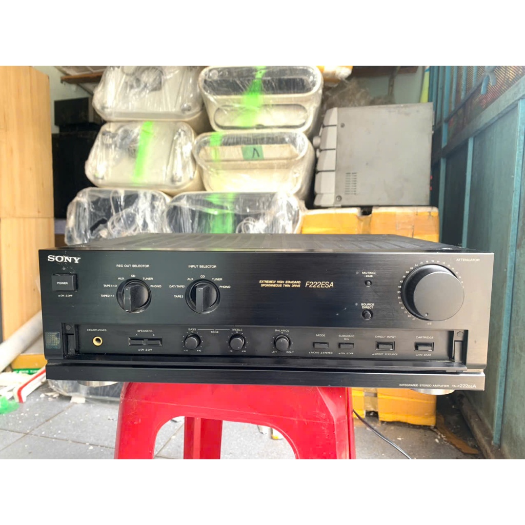 Bán  Amply nghe nhạc  Sony  TA- F222ESA hát tốt giá rẻ hàng bãi nhật về zin điện 110v