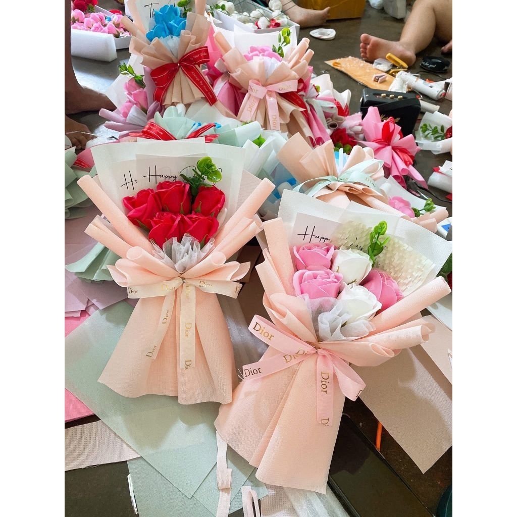 bó hoa thành phẩm 5 bông sáp thơm