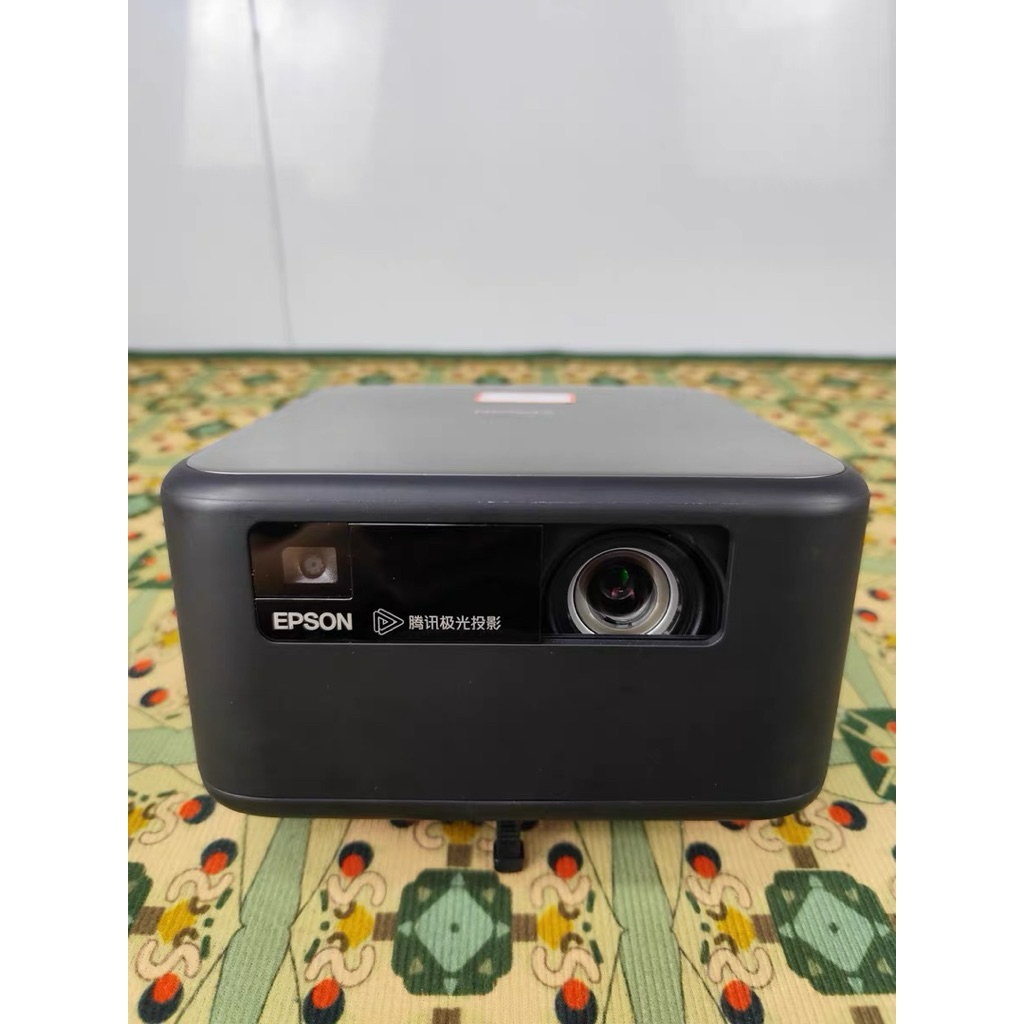 Máy chiếu Epson EF15 Laser 3LCD 1000 ISO LikeNew | BigBuy360 - bigbuy360.vn
