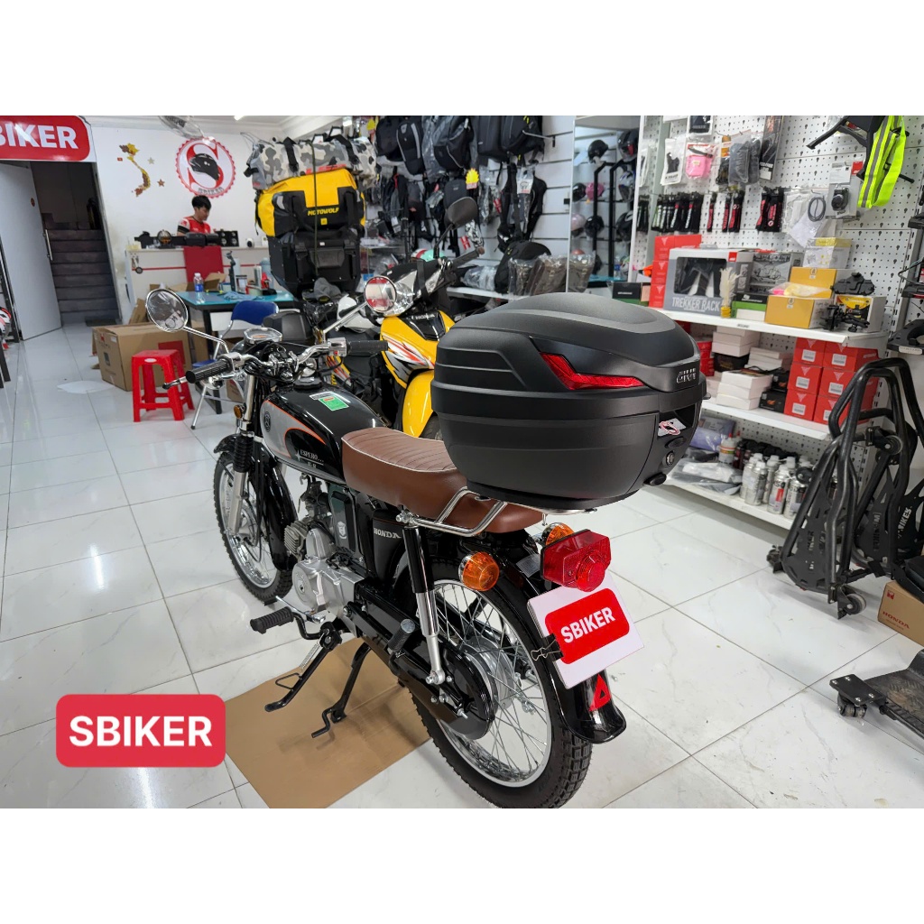Thùng Sau Xe Win 100 Thùng Givi Win 130 Cốp sau Win 140 Chính Hãng Đủ Pass Kẹp Chuột