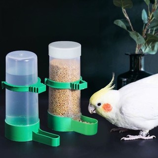 Bình Nước Uống Tự Động Gắn Lồng Bốn Kích Cỡ Cho Chim Cảnh Vẹt Yến Phụng Chào Mào