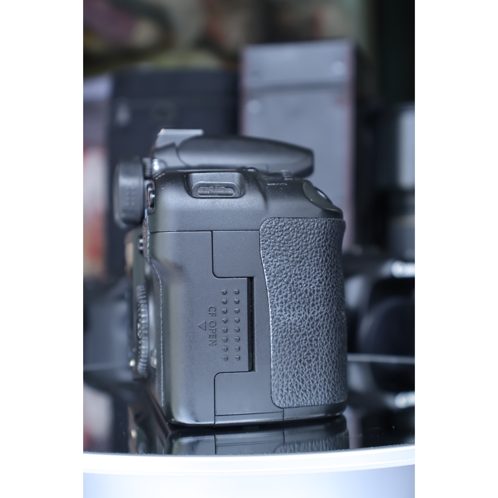 Canon 20D -  full bộ + pin sạc +lens tamron 28 80mm - Phụ-kiện