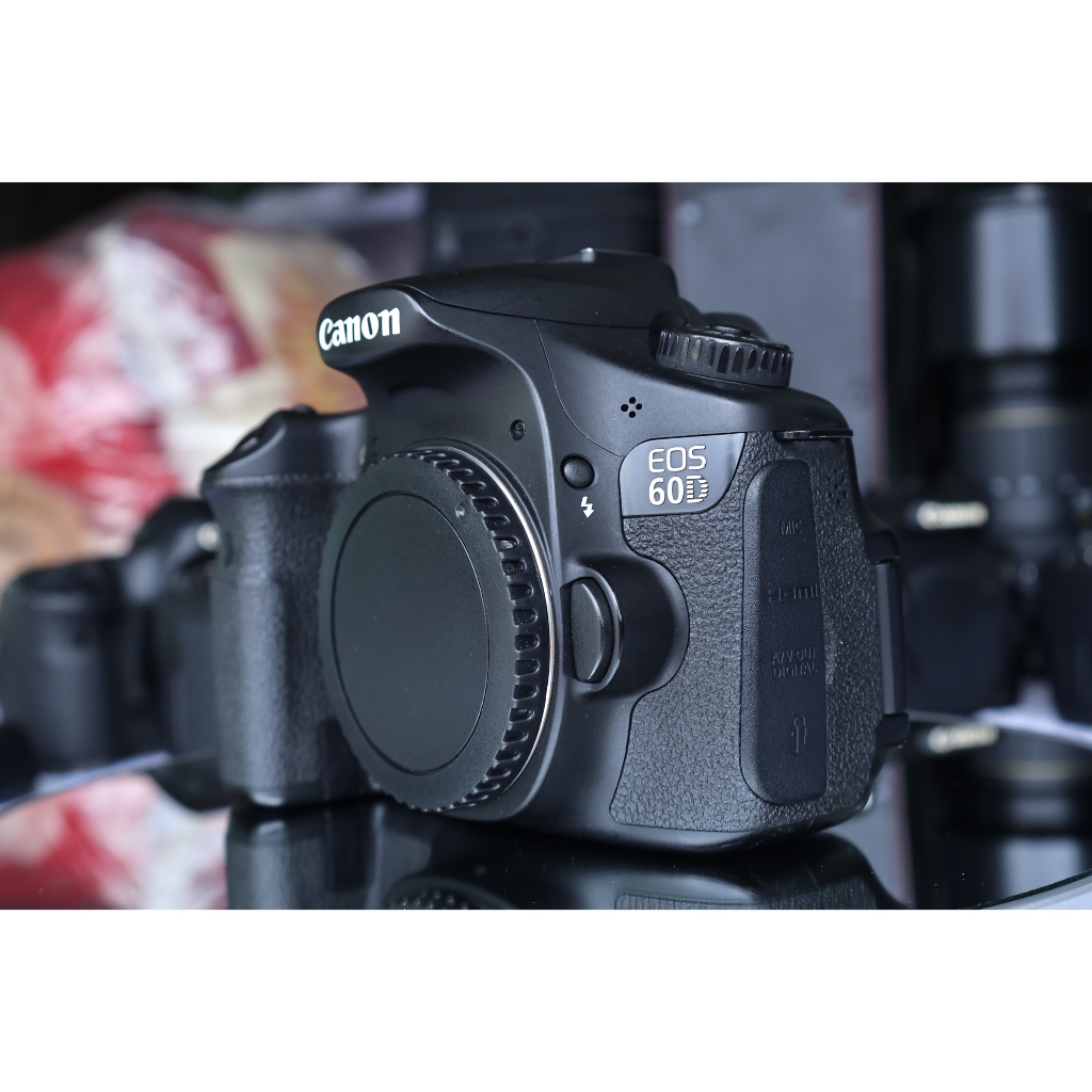 Canon 60 cực đẹp (Máy mới - màn xoay lật) - Đồ trang trí