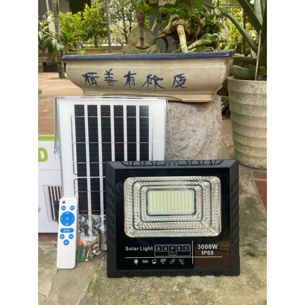 Đèn Pha NLMT 3000W ABS - Khánh nước ip68 ,tấm 35*24/  đèn 23*28,thời gian sáng7-8h,diện tích sáng20-