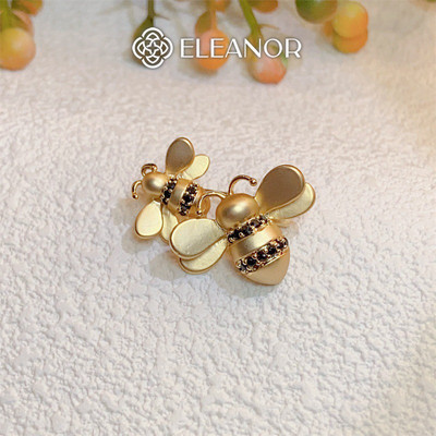 Ghim cài áo nam nữ Eleanor Accessories hình con ong phụ kiện thời trang trâm cài áo 10557