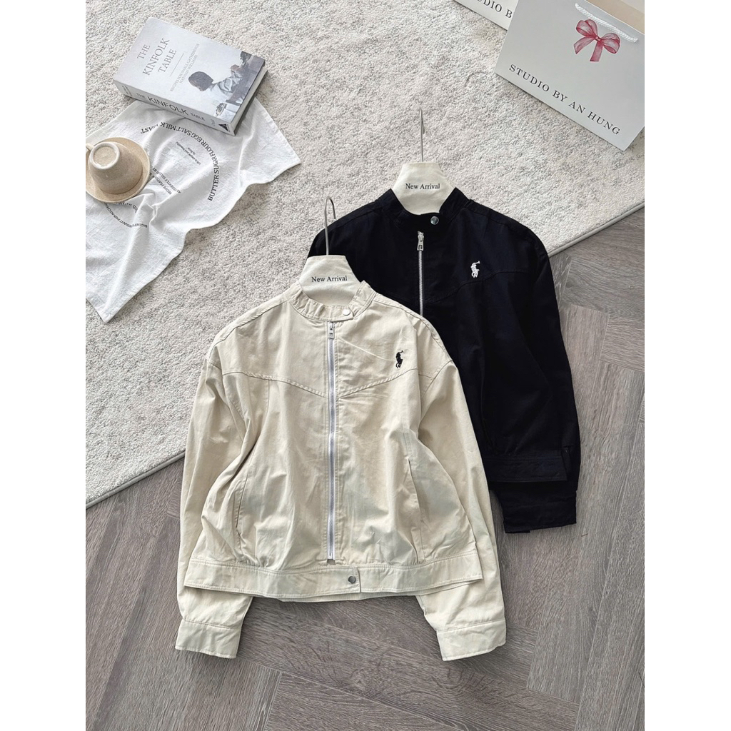 [HÀNG LOẠI 1] Áo khoác kaki dáng lửng 2 lớp thêu ngựa cổ trụ sang chảnh A2660 | BigBuy360 - bigbuy360.vn