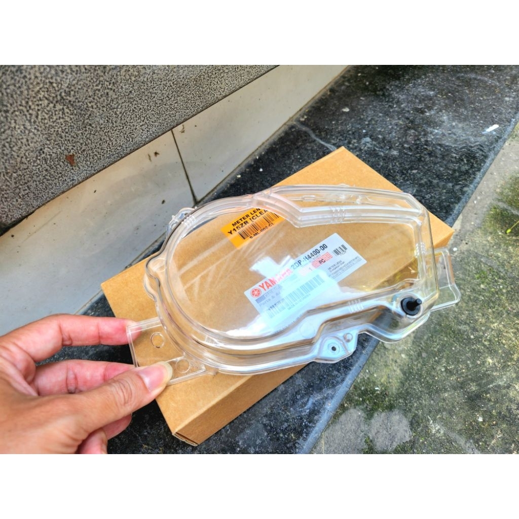 Mặt kính đồng hồ Exciter 150