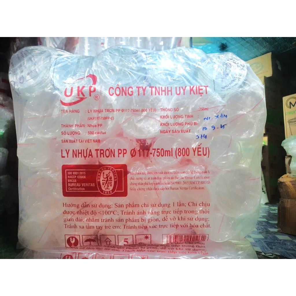 [COMBO 500 BỘ] LY NHỰA TRƠN 750/800ML  UKP + NẮP MỸ TOÀN - MVP - UKP