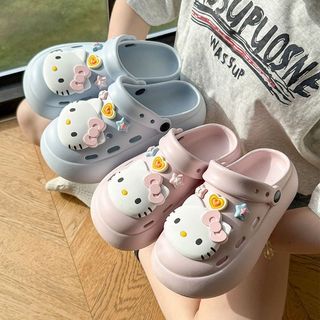  Lùi Size Form To  Dép Sục Nữ Bằng Eva Nhẹ Có Quai sau 5Cm Và 7M Phối Kèm 8 Cham HELLO KITTY Siêu Dễ Thương 