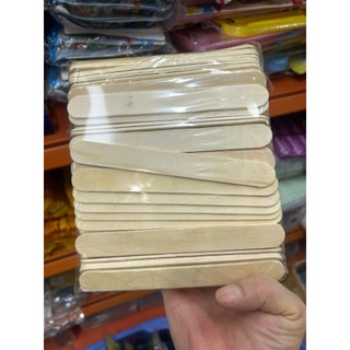 Que kem gỗ màu làm mô hình handmade