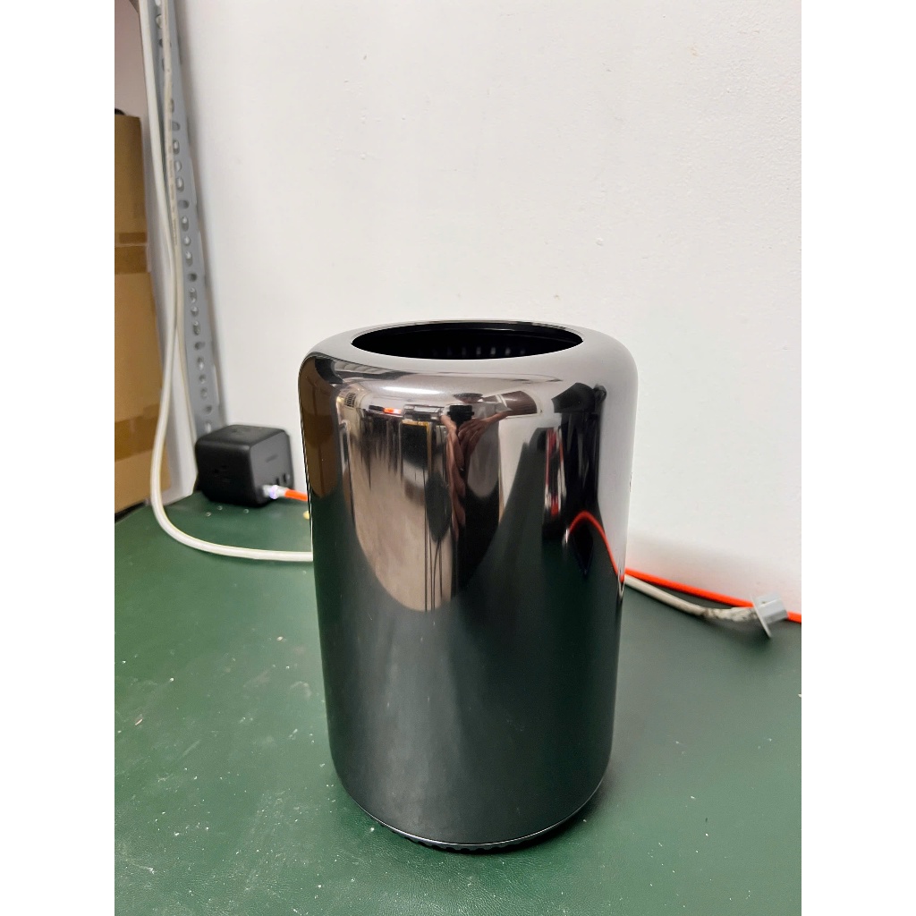 Máy trạm, máy tính mini M.A.C - Chuyên đồ họa chạy 2 hệ điều hành