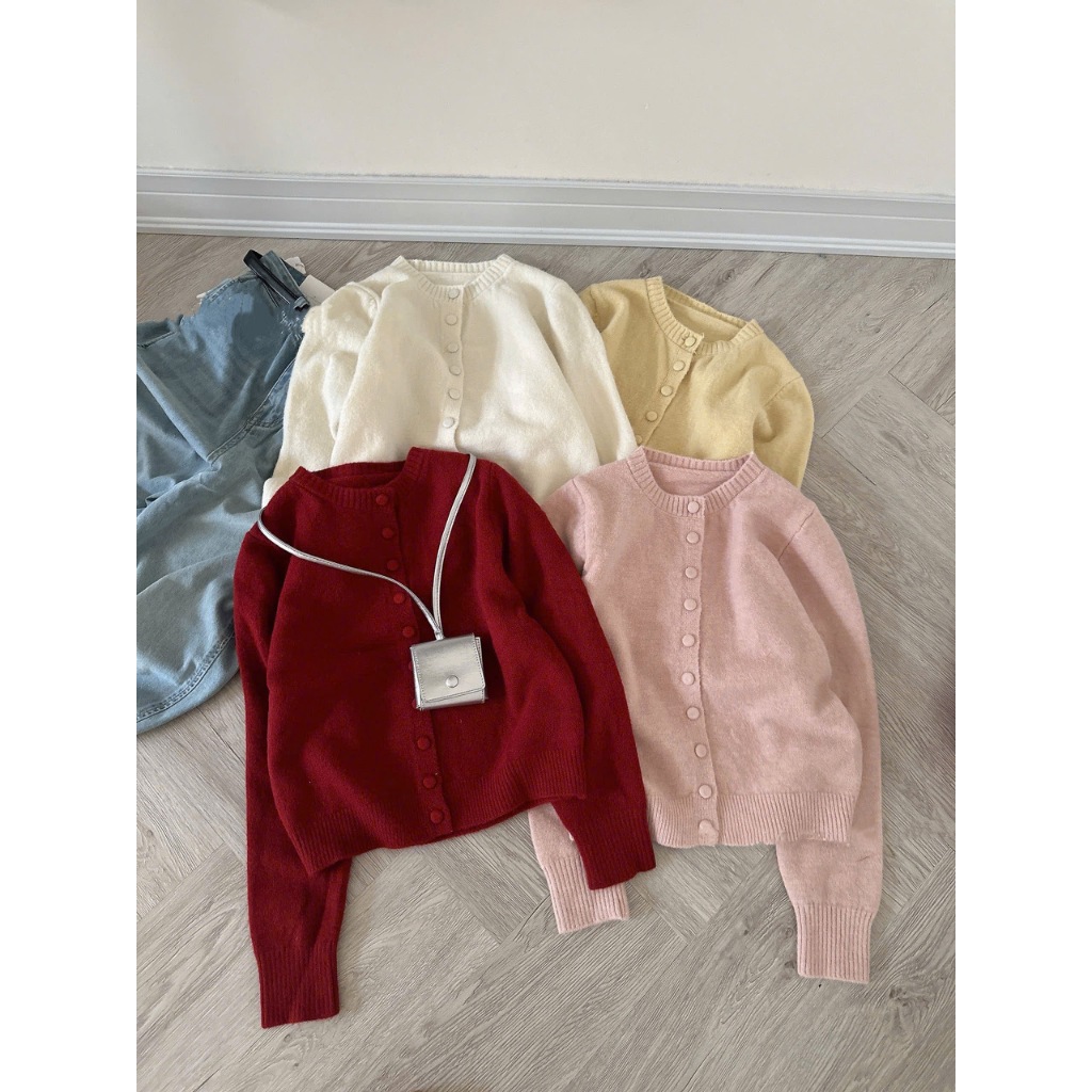 ÁO CARDIGAN LEN LÔNG THỎ MỊN CỔ TRÒN PHÓI CÚC BỌC STYLE ULZZANG HÀN QUỐC - DÀNH CHO NỮ | BigBuy360 - bigbuy360.vn