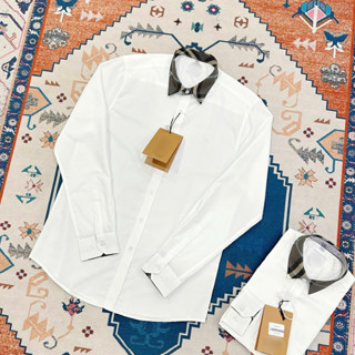 Áo sơ mi trắng nam dài tay PB lụa nến thêu logo ngựa ngực phối cổ và ống tay kẻ sọc nâu trầm basic