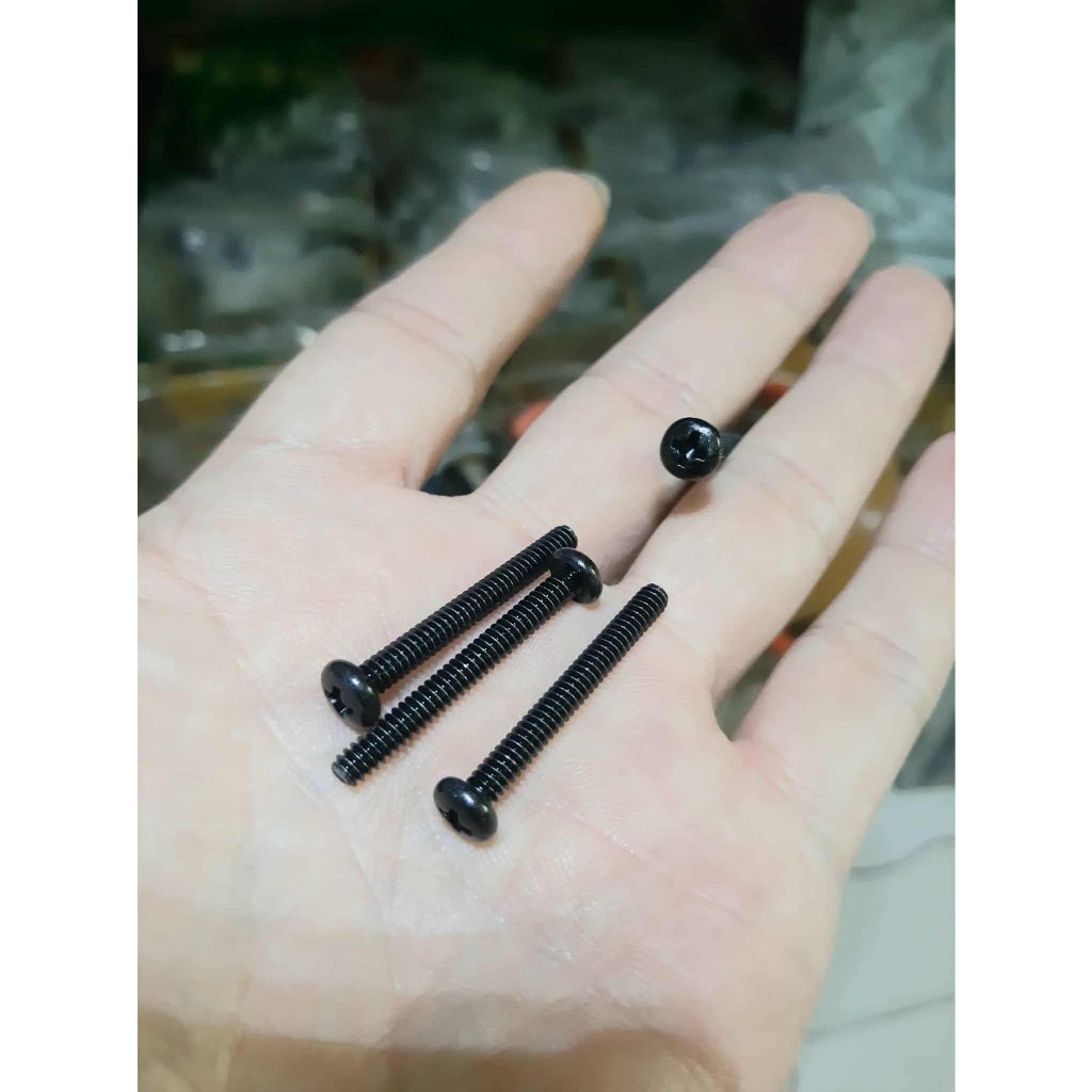 ốc bắt Fan vào Raiator