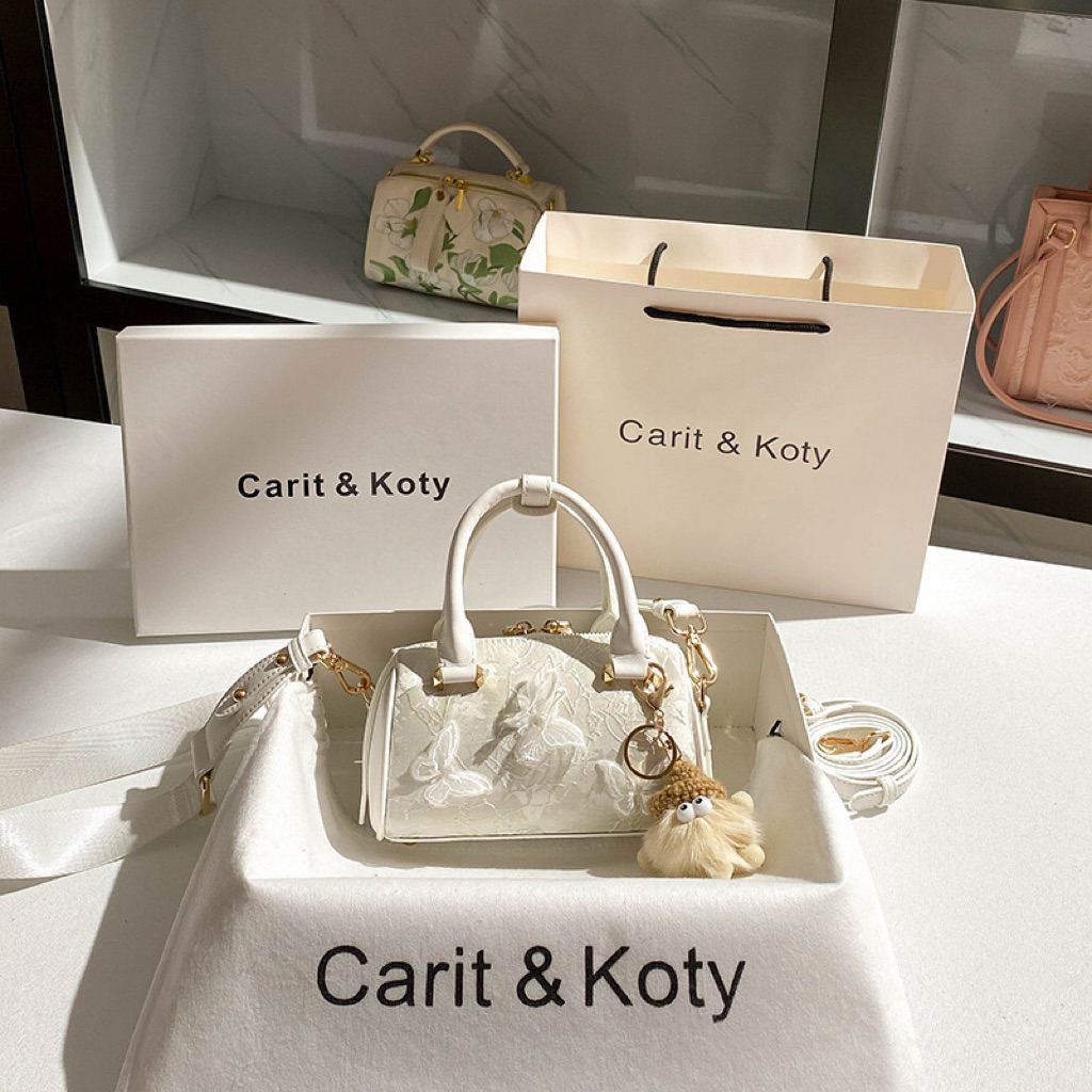 Túi Boston ren bướm Carit&Koty