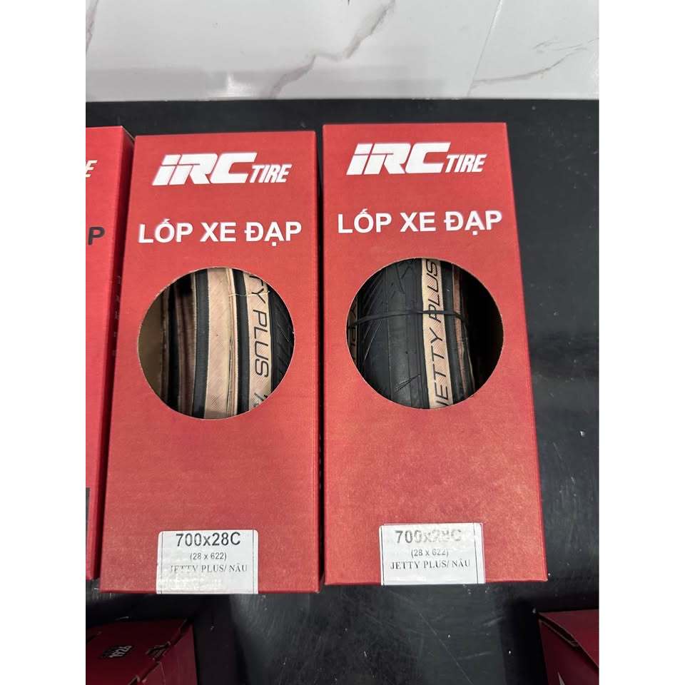 VỎ IRC 700x28c JETTY PLUS ( NÂU)