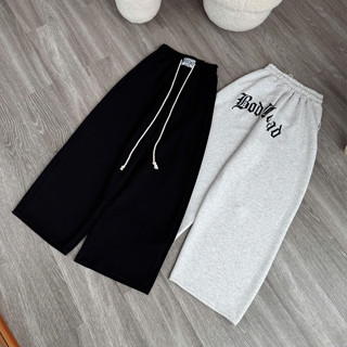  QUẦN XUÔNG NỮ ỐNG RỘNG BADBLOOD CHẤT LIỆU 2 Da CAO CẤP ỐNG XUÔNG  thiết kế cờ Bad  