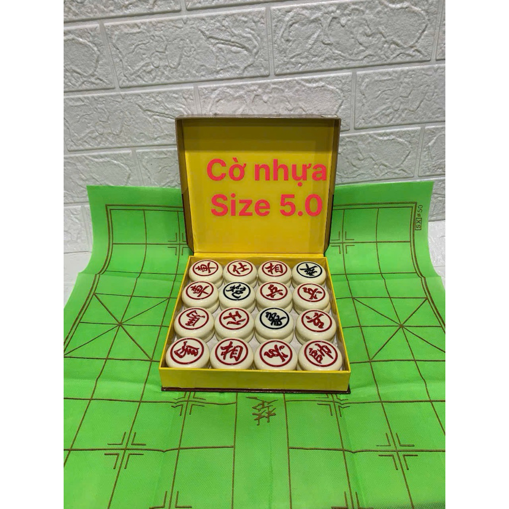 Bộ cờ tướng 32 quân chất liệu bằng nhựa hoặc gỗ