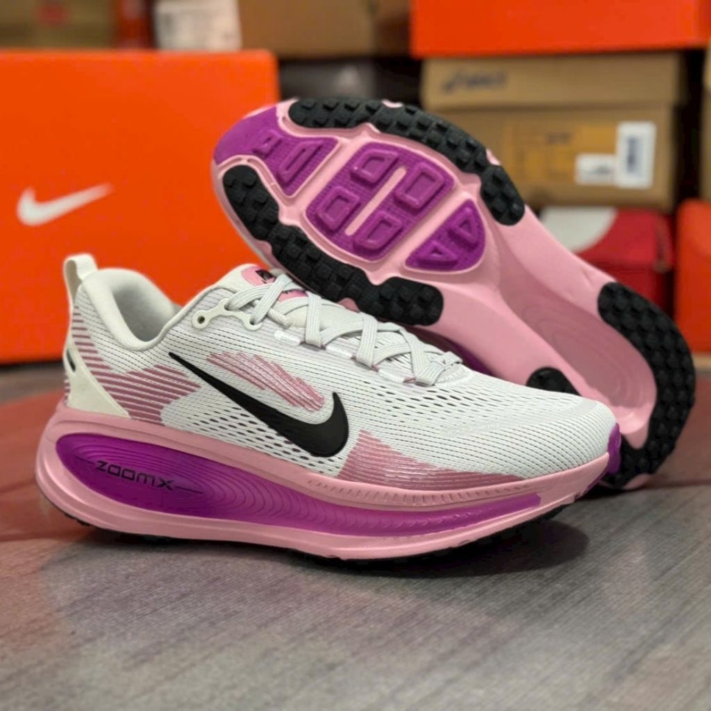 [ Ảnh Thật ] Giày Chạy Bộ Thể Thao Nữ Nike Zoomx Vomero 18 ' Tặng Kèm tất xịn '