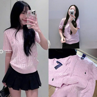 Áo len nữ cộc tay túi thêu ngựa màu hồng dáng basic, dệt kim mịn, cổ tròn trẻ trung, dễ phối đồ mùa thu đông