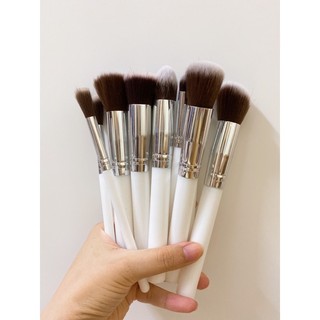 Bộ cọ trang điểm Butiqlab (10 cây)
