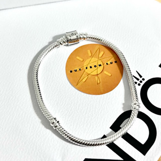  CHÍNH HÃNG - Pandora Moments Snake Chain Bracelet  Barrel Clasp Silver Sterling  - Vòng lắc tay bạc khoá trụ dáng mềm 