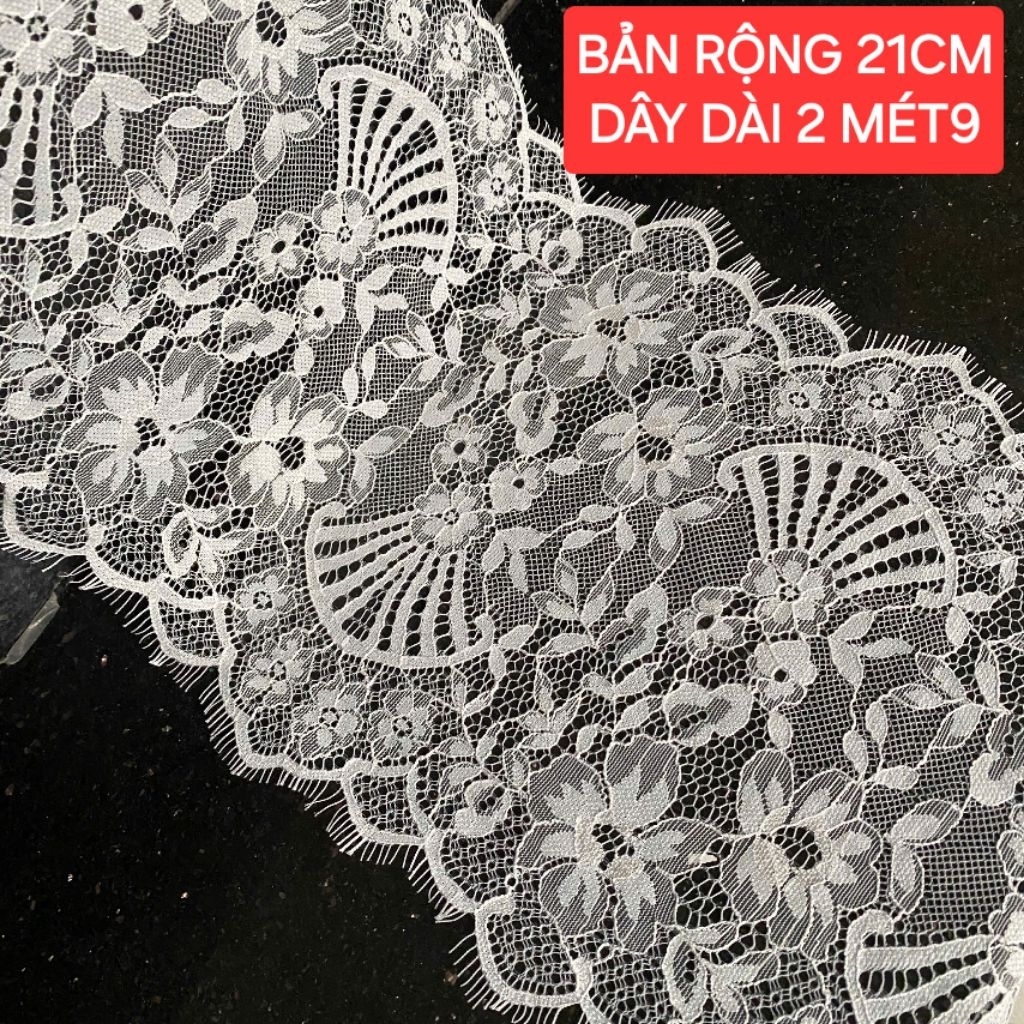 Ren mi lưới ,màu đen và màu trắng , bản rộng 21 cm.(1 dây)