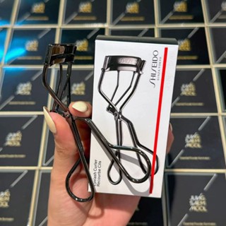 Kẹp bấm mi Shiseido Eyelash Curler Recourbe Cilsh