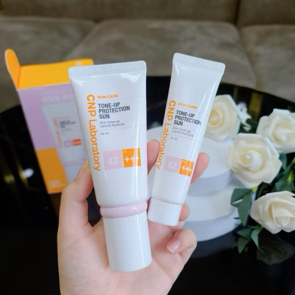 (Nội địa LG Hàn date 3/2027) - Kem chống nắng nâng tone CNP Laboratory 𝗧𝗼𝗻𝗲-𝗨𝗽 𝗣𝗿𝗼𝘁𝗲𝗰𝘁𝗶𝗼𝗻 𝗦𝘂𝗻