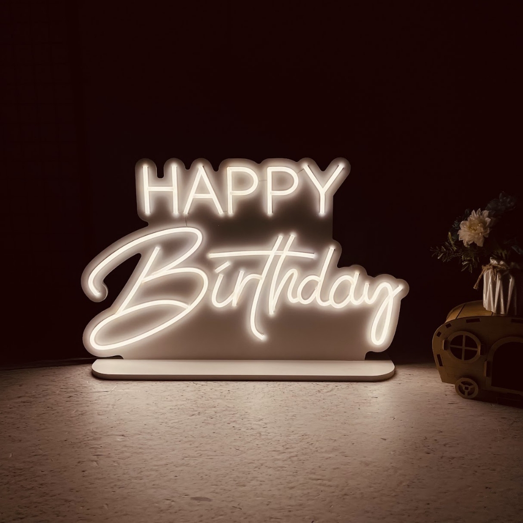 Đèn Trang Trí Led Neon Sign HAPPY BIRTHDAY-Mẫu Để Bàn KT 60 cm