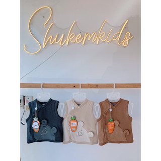 Uala rogo Áo gile cài chéo nỉ mềm cho bé trai gái