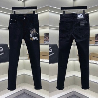  Quần jean bò nam PB slimfit đen trơn thêu chữ da hình nghệ sĩ Đôn Chề thổi kèn đùi logo túi basic QJ743P 