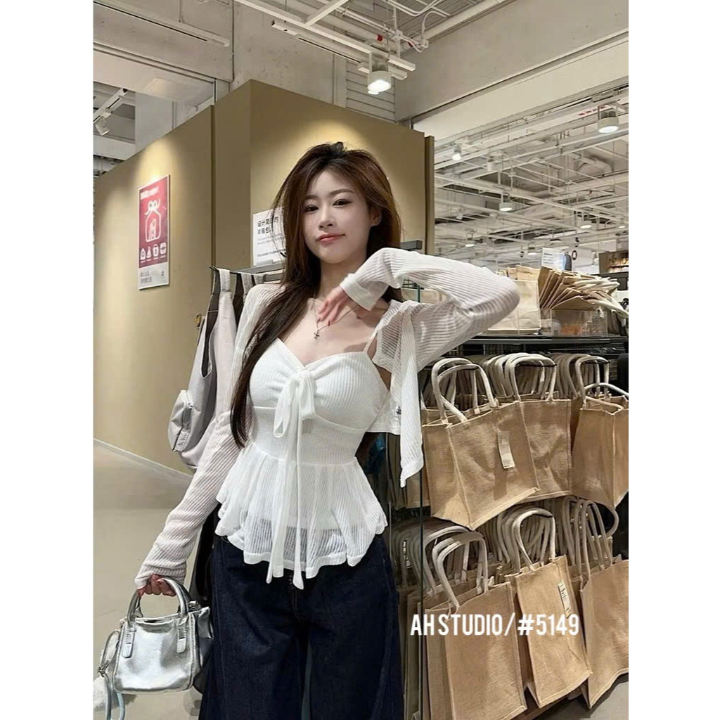 [TẶNG CARDIGAN/ HÀNG QC] SET ÁO 2 DÂY NHÚN NGỰC LEN DỆT KIM KÈM ÁO CARDIGAN MỎNG SIÊU XINH 2MONDAY S53 | BigBuy360 - bigbuy360.vn