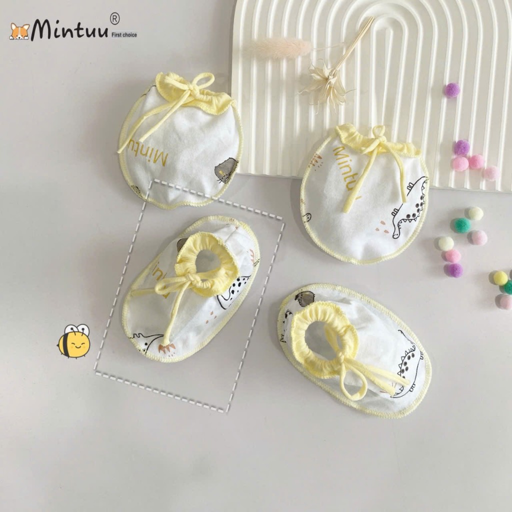 Bộ bao tay chân sơ sinh 0 - 3 tháng (3 - 6kg), cột dây in bông, vải 100% cotton hiệu MINTUU - 3181