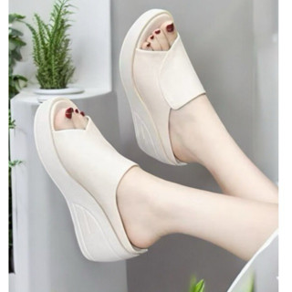  Dép sục nữ  BẢN ĐẾ NHẸ  chất da mềm và đi êm chân tăng chiều cao lên cho 6,5cm dễ phối đồ váy hay áo dài siêu đẹp 