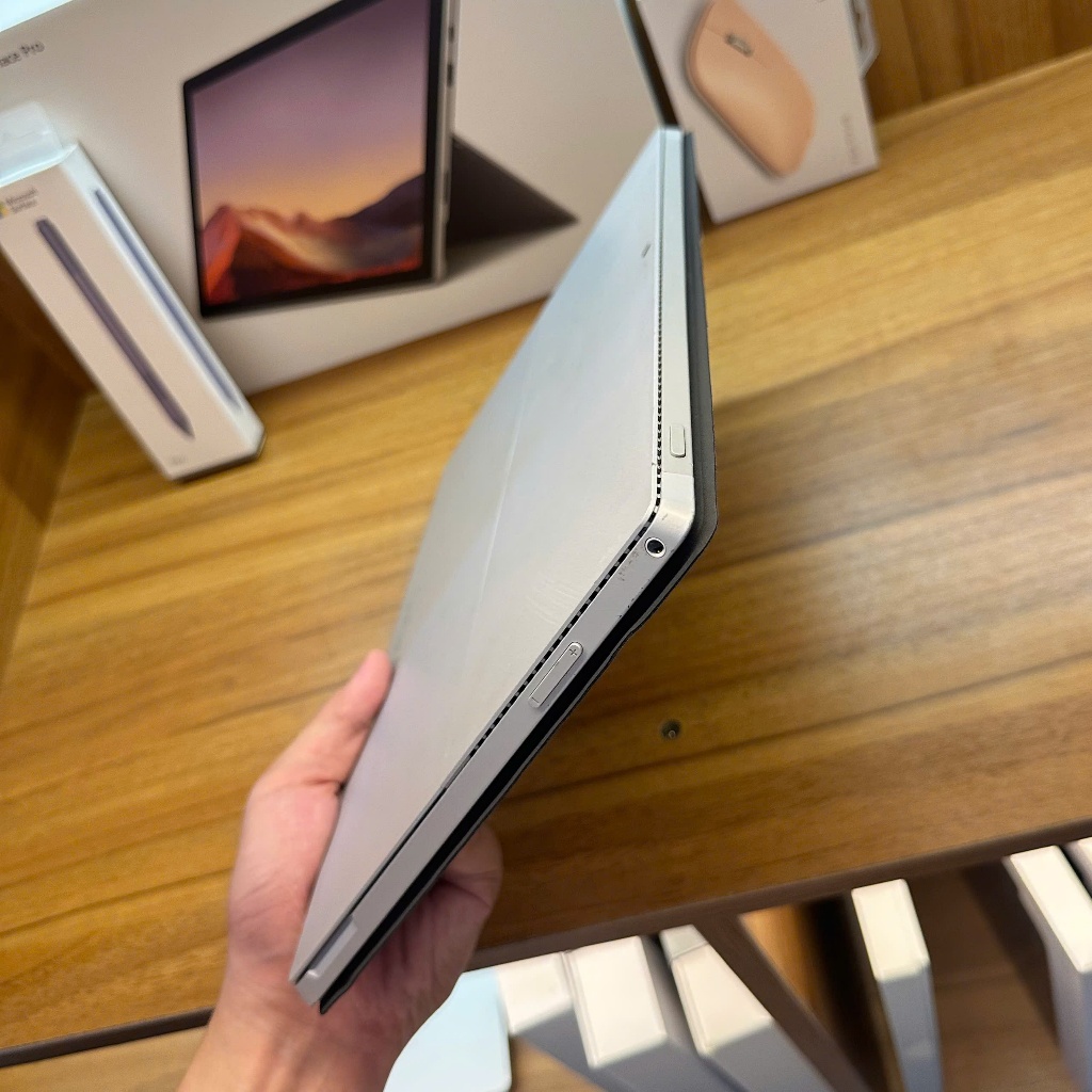 Surface Pro 3 Core i5,i7 l Ram 8GB  l 256GBl  Hàng Chính Hãng Màn 2K Touch Mới Từ 90-98% | BigBuy360 - bigbuy360.vn