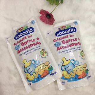  Combo 2 bịch Nước rửa bình sữa Kodomo Thái Lan - bịch 700ml 