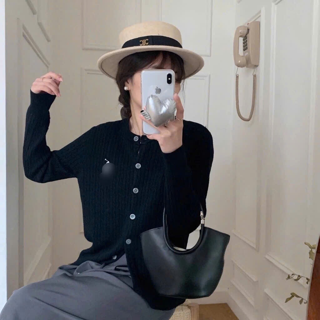 Áo Cadigan Dáng Dài, Áo Khoác Len Mỏng Tay Dài Cổ Tròn Phong Cách Nhẹ Nhàng Phối Thêu Ngựa Ngực Vặn Thừng Hàng Qc Shopqu | BigBuy360 - bigbuy360.vn