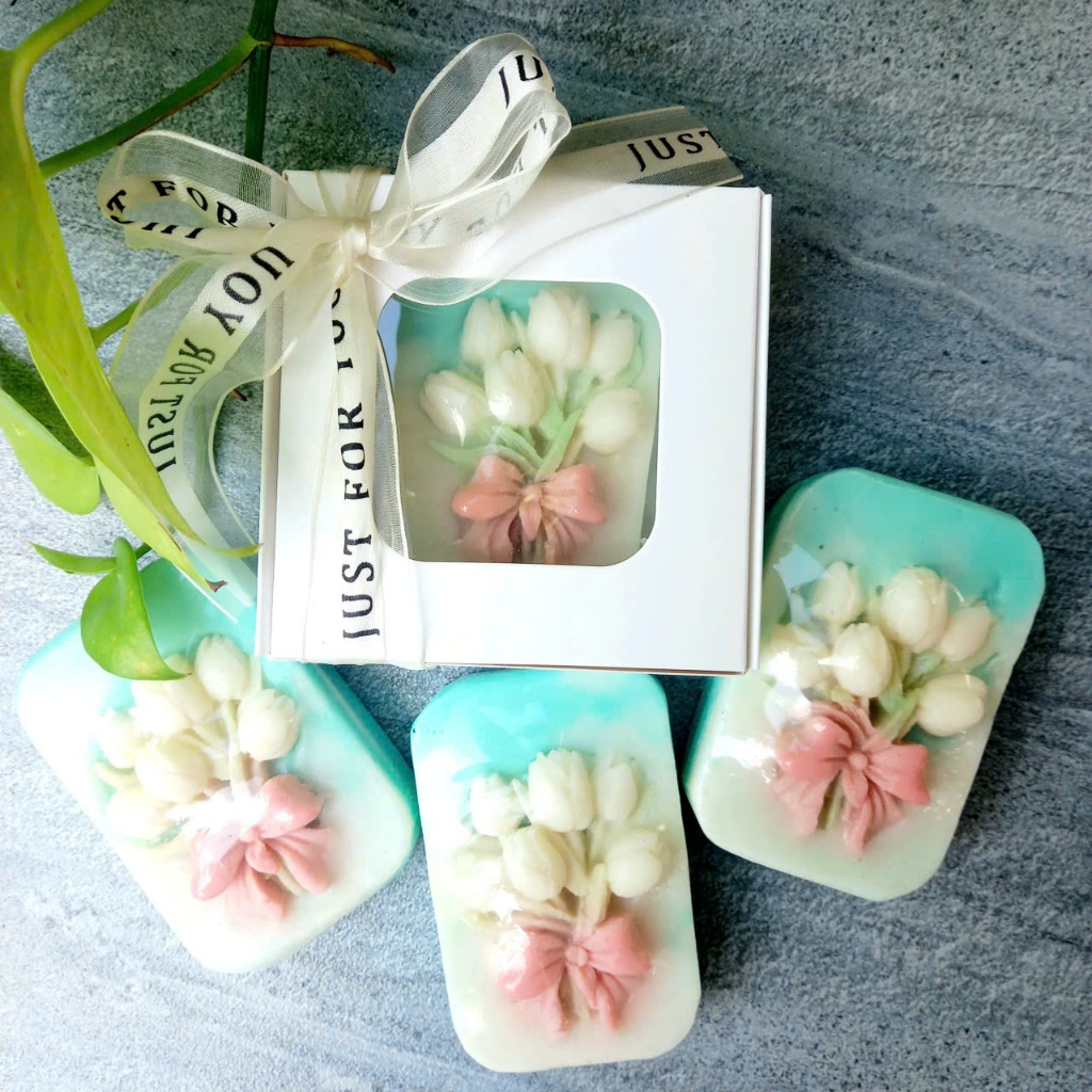 Hộp quà tặng xà bông hoa Tulip - Qùa tặng ngày lễ 20/10, ngày lễ 8/3, ngày lễ 20/11, ngày lễ 14/2, n