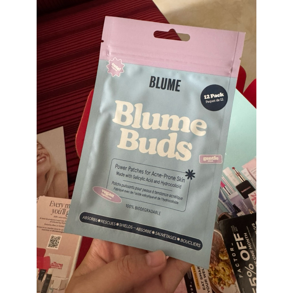 Miếng dán mụn Blume Buds Power Patches for Acne (12 pack) - Power Patches for Acne-Prone Skin