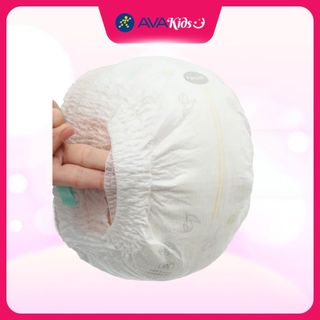 Tã quần Moony Dịu nhẹ size M 46 miếng (5 - 10 kg) - Giao bao bì ngẫu nhiên