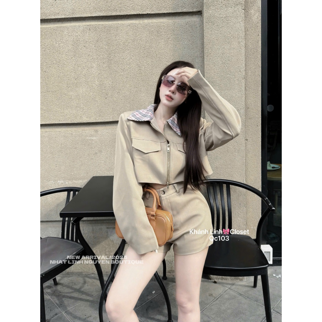 Set áo blazer dáng croptop cổ đức mix kẻ sọc phối quần short ống suông rộng xinh xắn tiểu thư cho nà