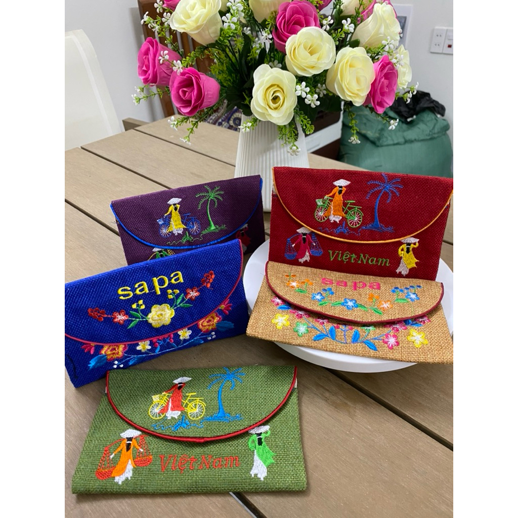 Ví cầm tay thêu cô gái, ví cầm tay thêu hoa sapa, ví đựng tiền giá rẻ đẹp
