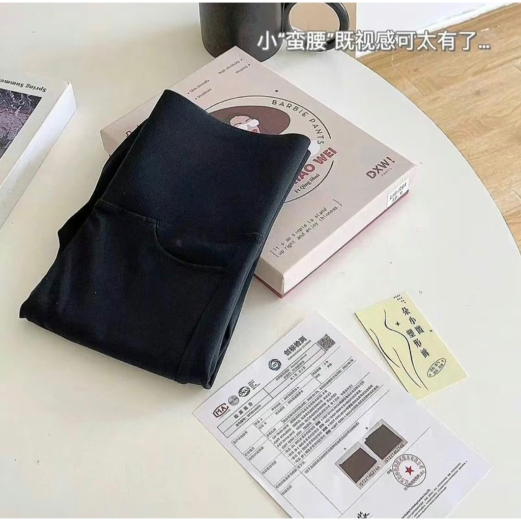 Quần Legging Đúc Su Có 4 Túi Trước Sau 8.0 Chất Đúc Su Cạp Cao Hack Dáng Hàng Full Hộp
